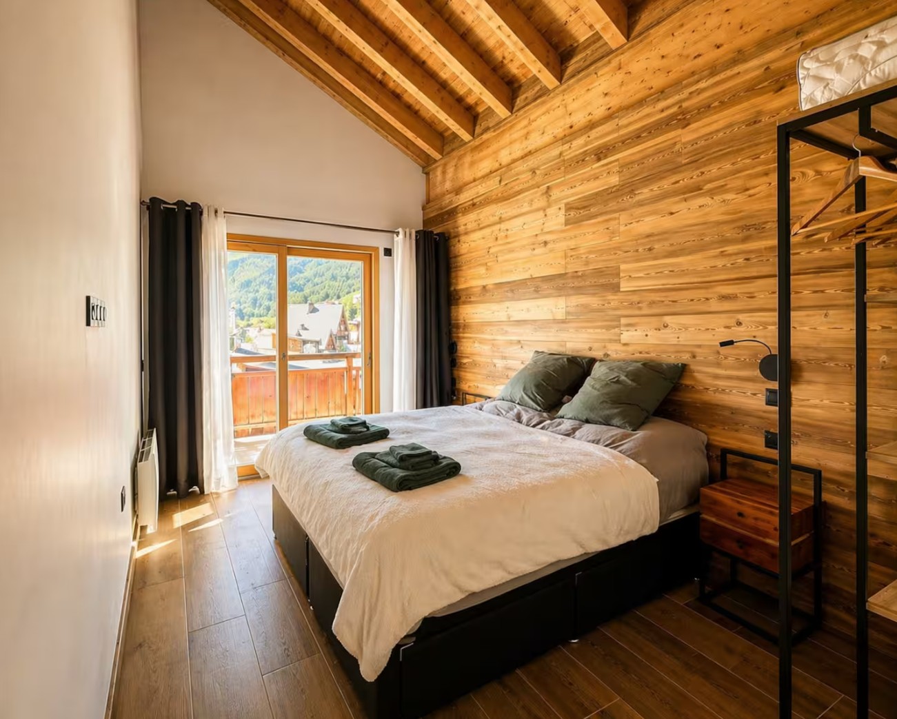 L'une des sept chambres, préparée en lit double